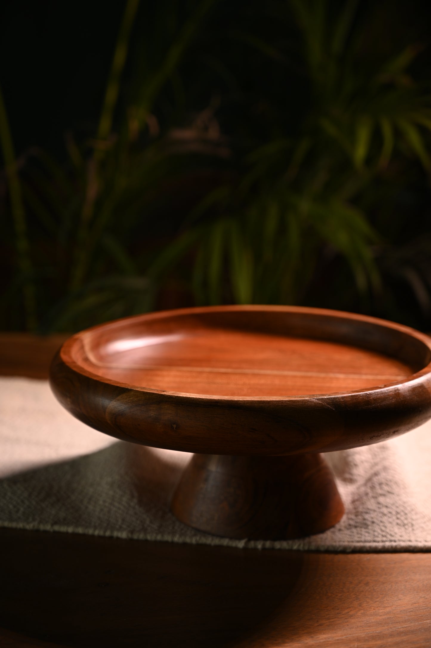 The Pedestal Serve Table