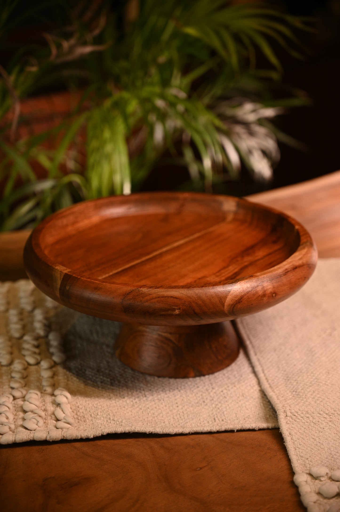 The Pedestal Serve Table
