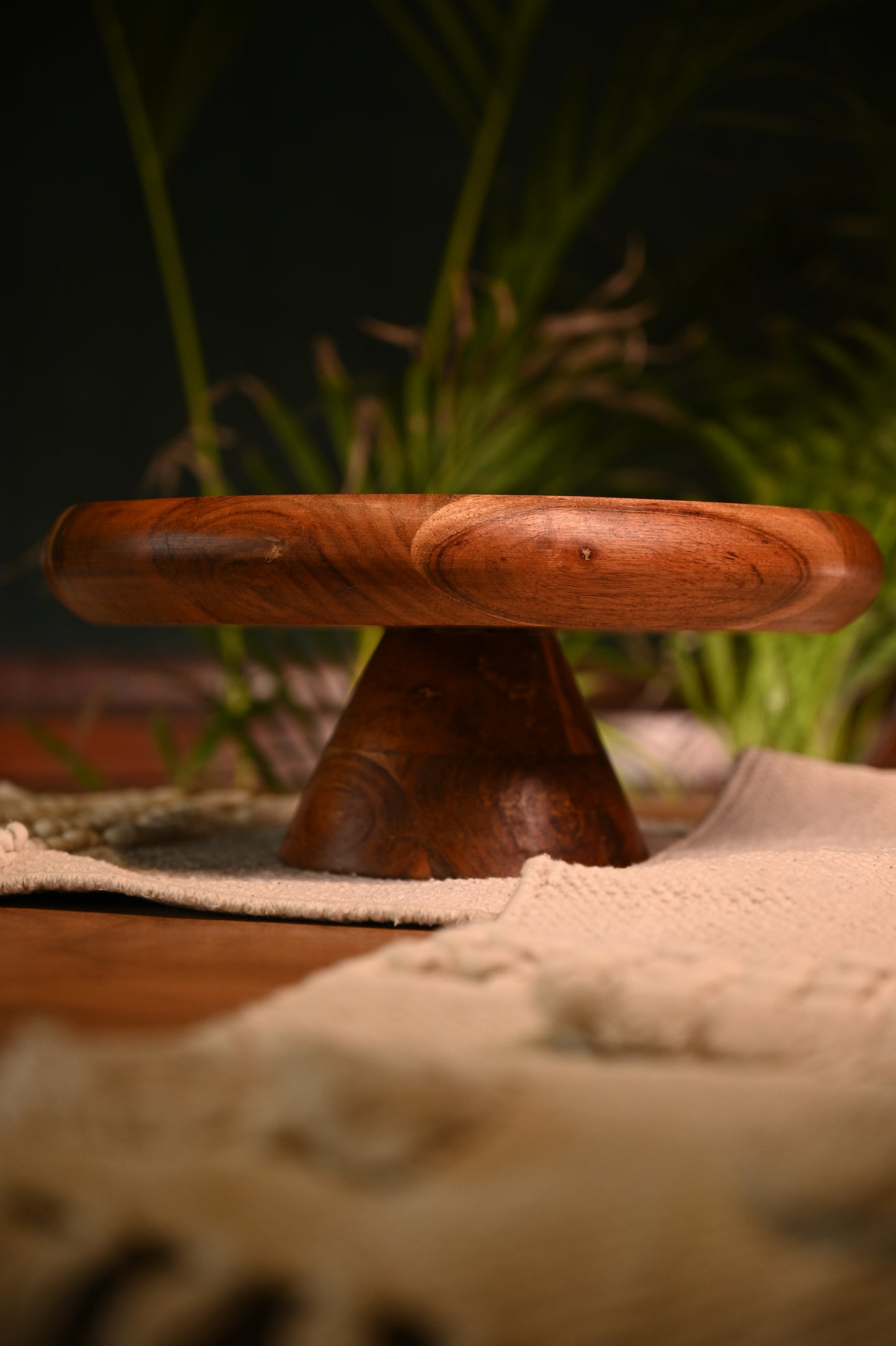 The Pedestal Serve Table