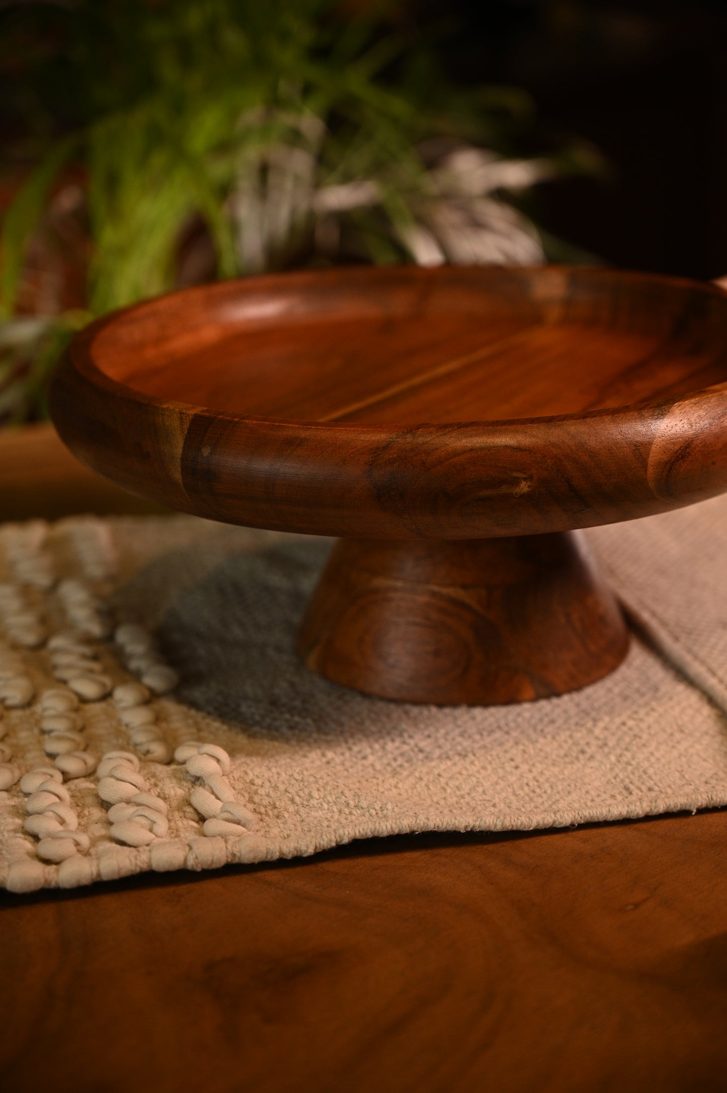 The Pedestal Serve Table