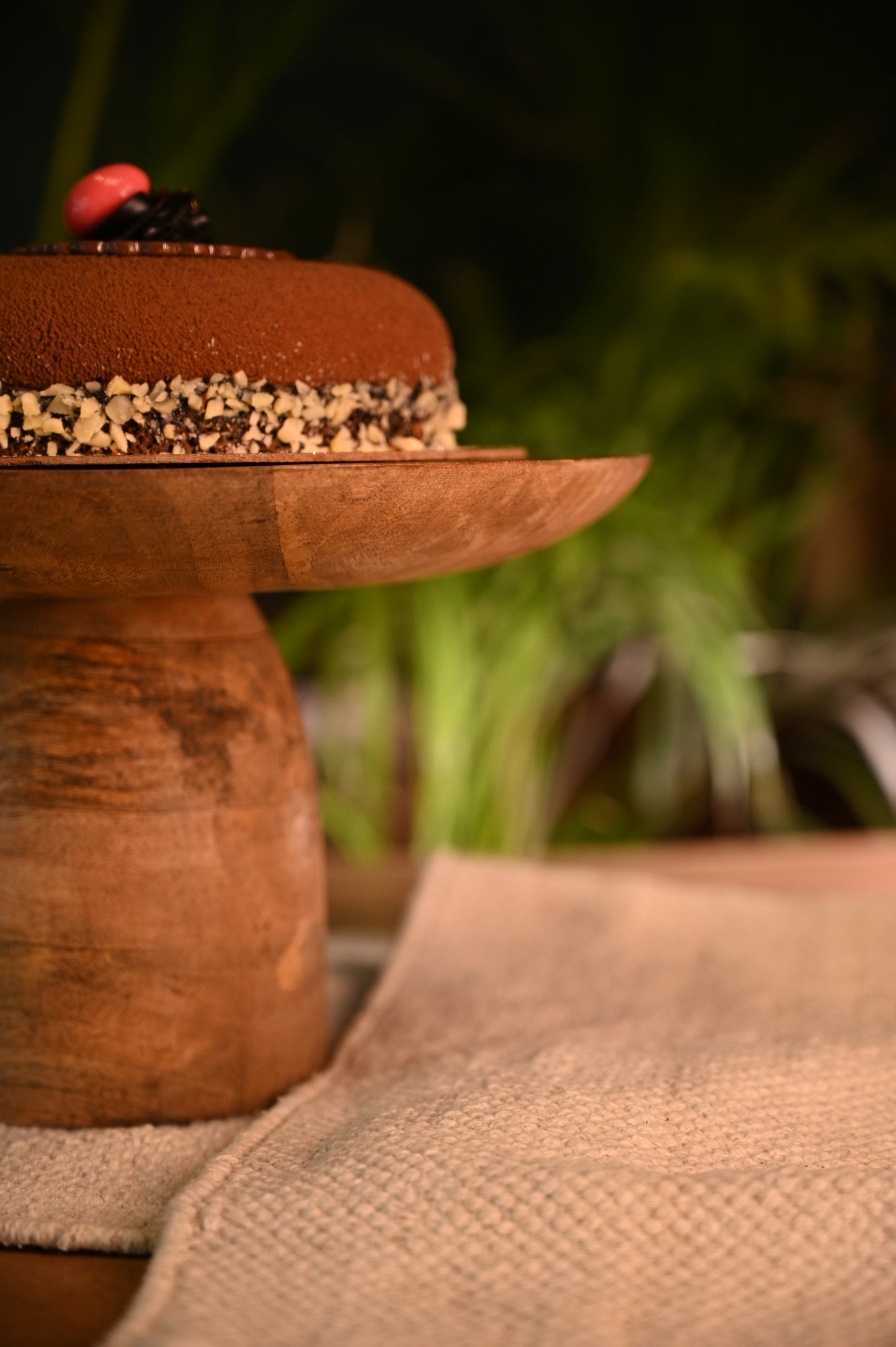 The Pedestal Cake Table (Pillar)