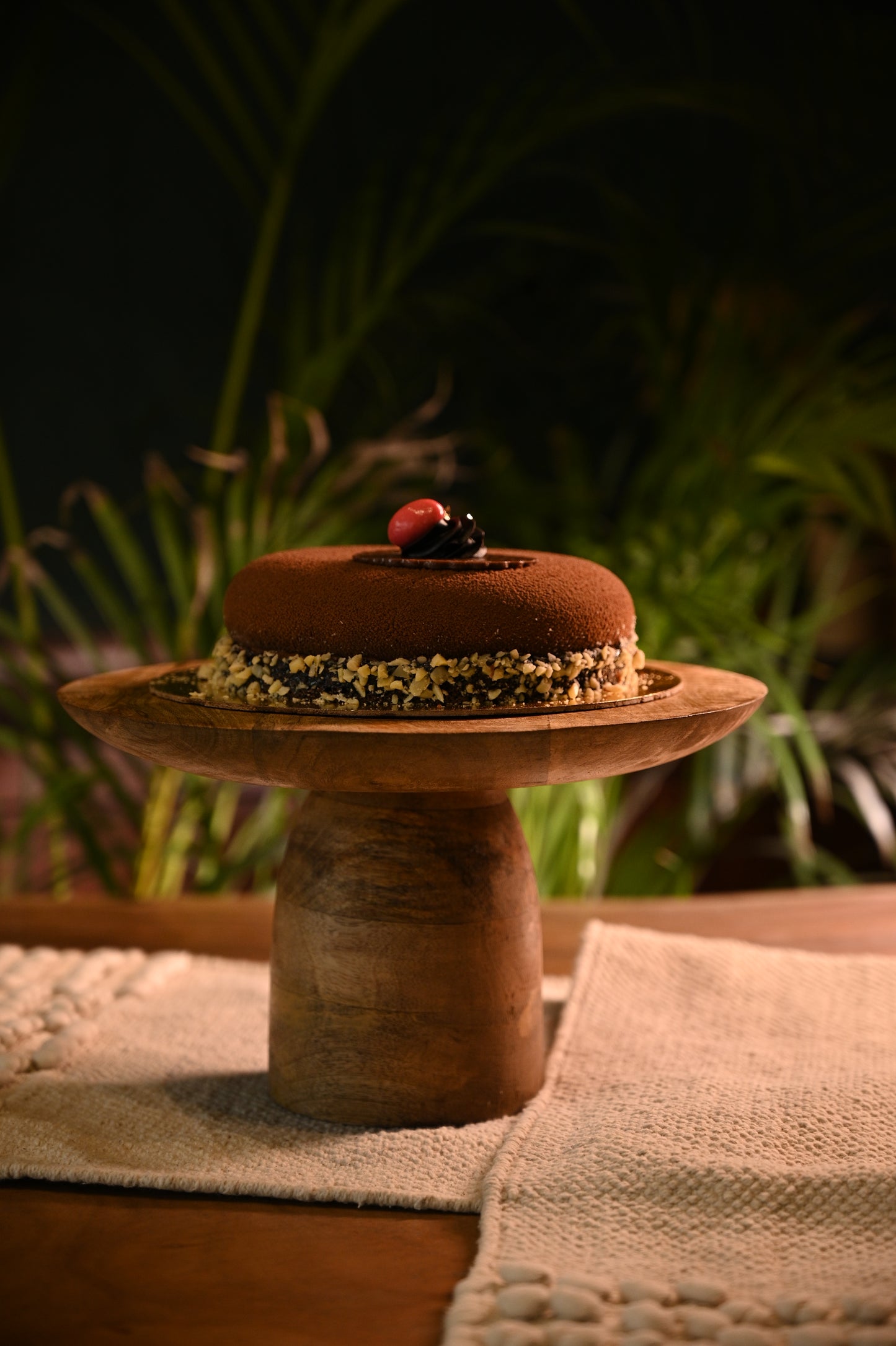 The Pedestal Cake Table (Pillar)